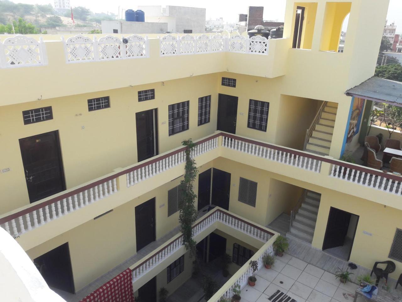 פושקאר Keshav Palace מראה חיצוני תמונה